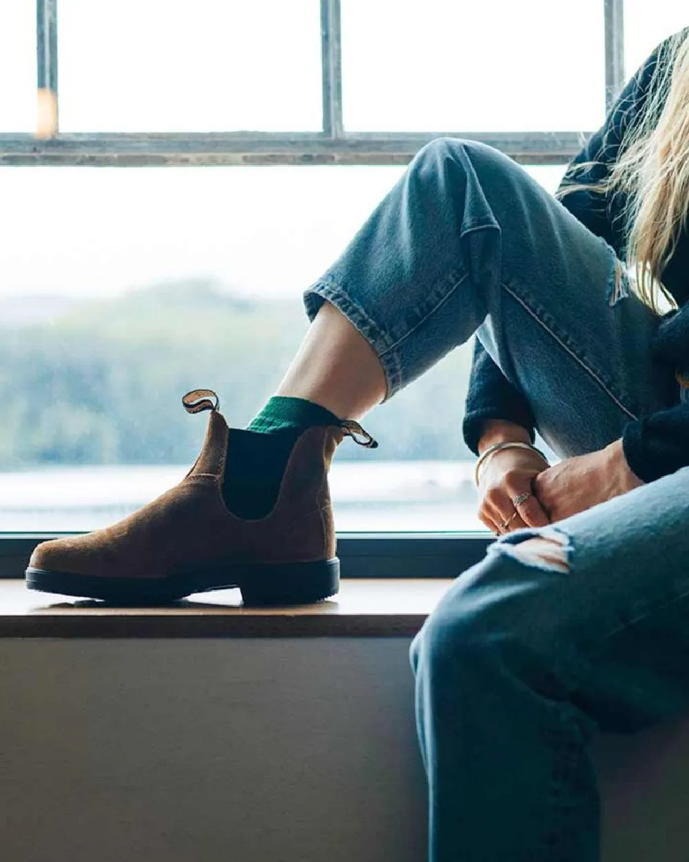 Blundstone 1911 Tobacco Suede Chelsea Boots