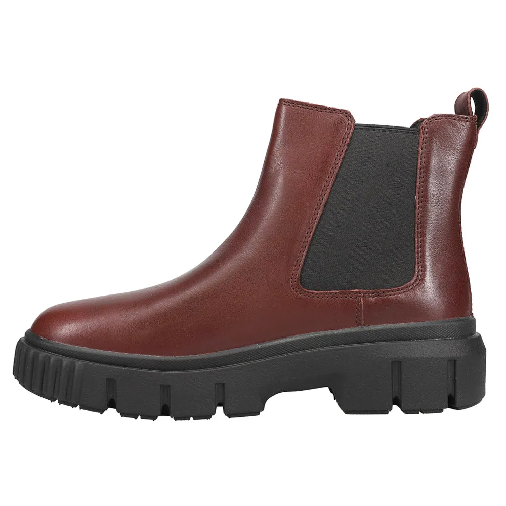 Greyfield Round Toe Chelsea Boots