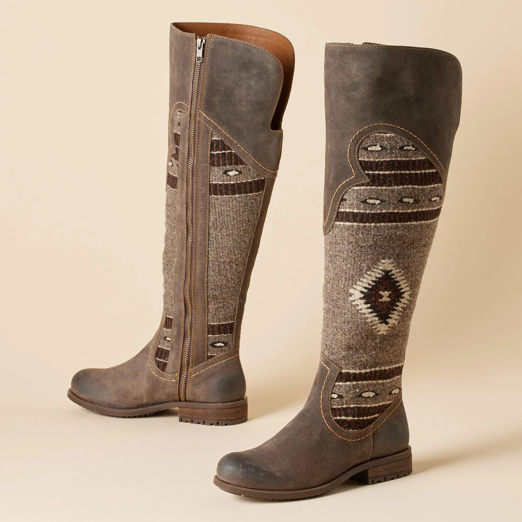 Lucero Boots