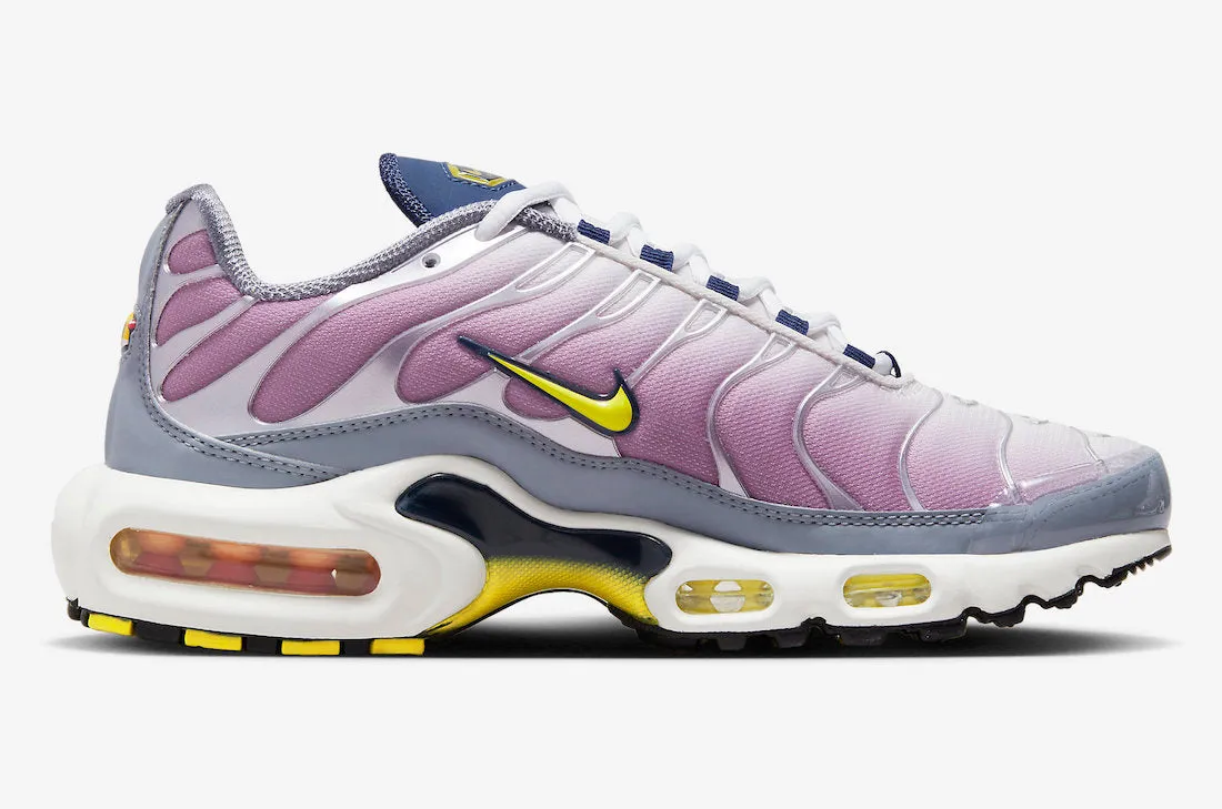 Nike Air Max Plus Violet Dust High Voltage