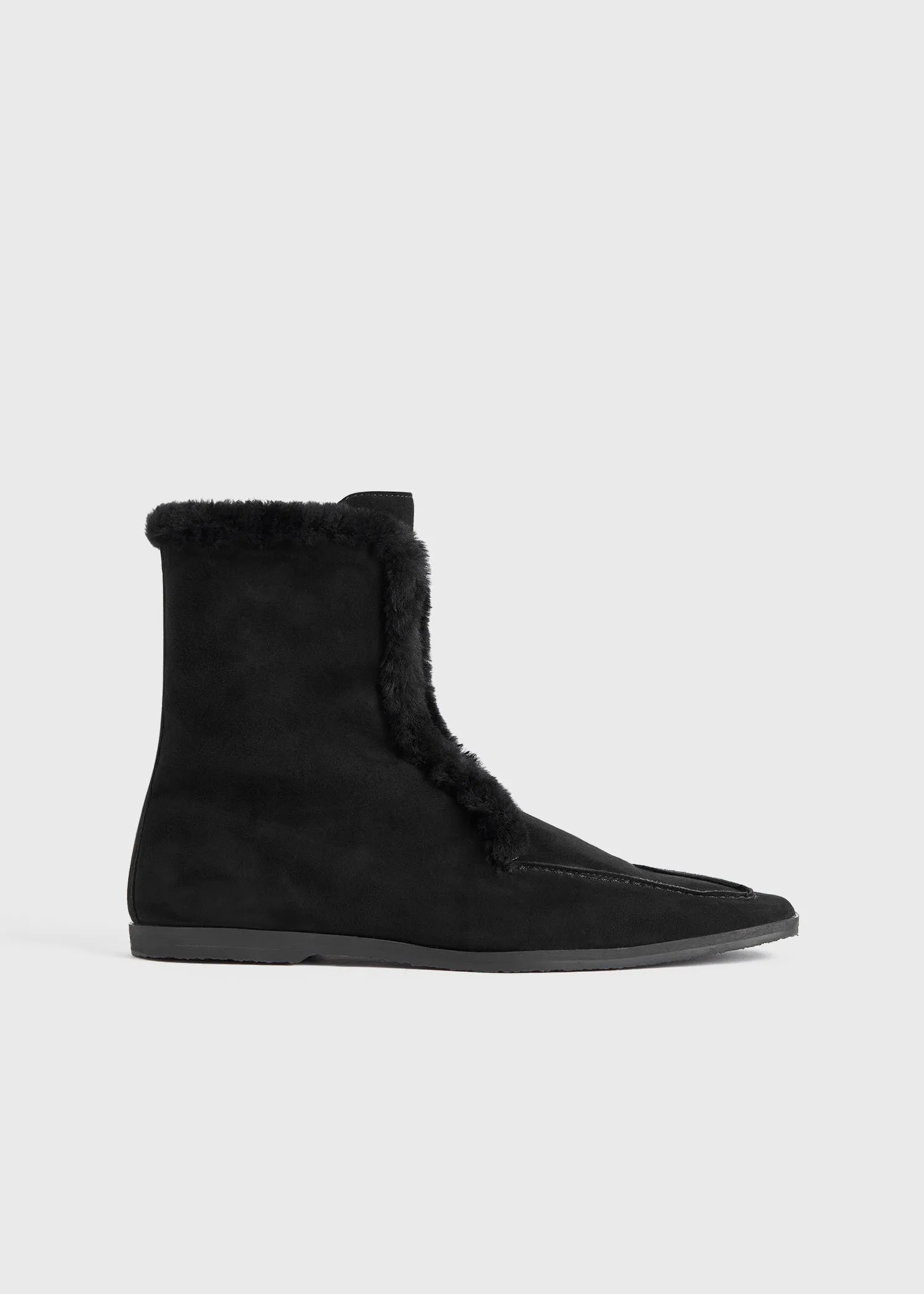 Zipped winter boots black